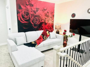 Brand New Entire Luxury Home ,10Sleep- AirHockey,PoolTable-14 Min To Airport and South Edmonton, Party or Events Strictly Restricted